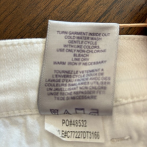 NYDJ Not Your Daughter's Jeans white lift tuck technology jeans size 10 - Picture 14 of 15